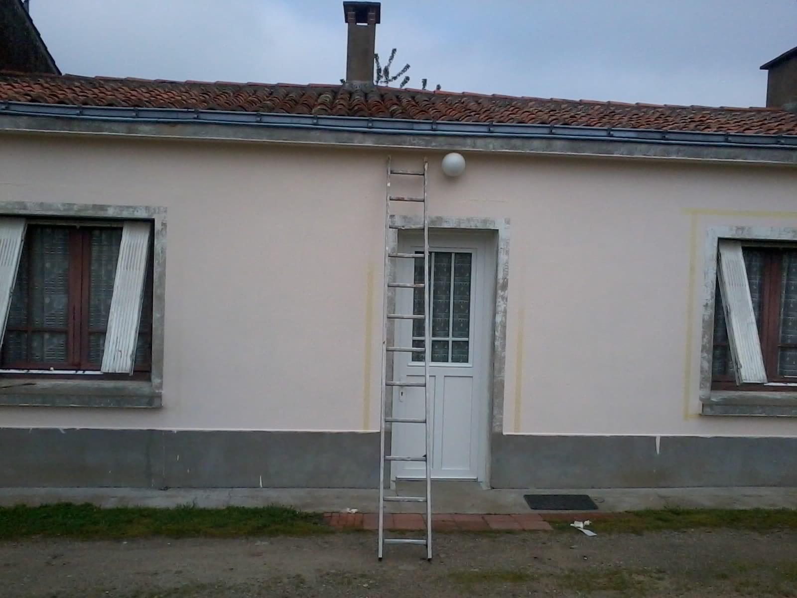 Ravalement facade chasnais 85400
